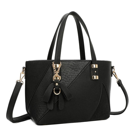 A Mini Engenhosa: Preto